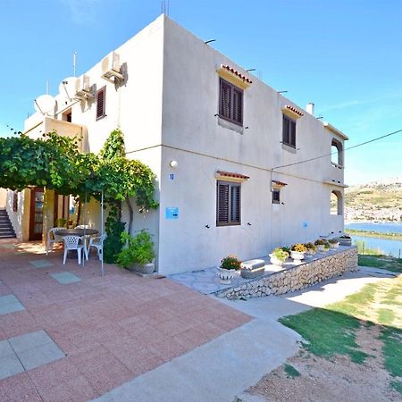 Apartments Andelka Pag Town Dış mekan fotoğraf