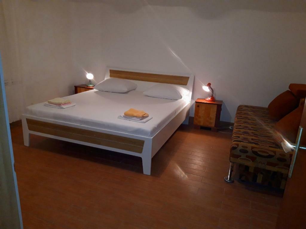 Apartments Andelka Pag Town Dış mekan fotoğraf
